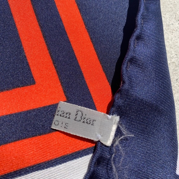 Christian Dior Scarf - Picture 5 of 5